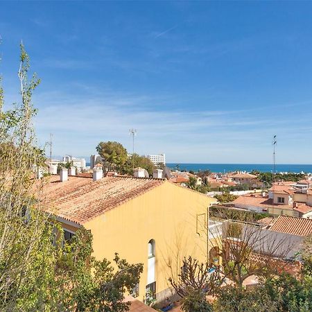 Apartment With Sea View Бенальмадена Экстерьер фото